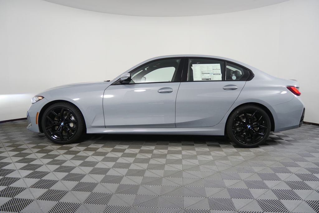 Thumbnail: 2026 BMW 3 Series - 6