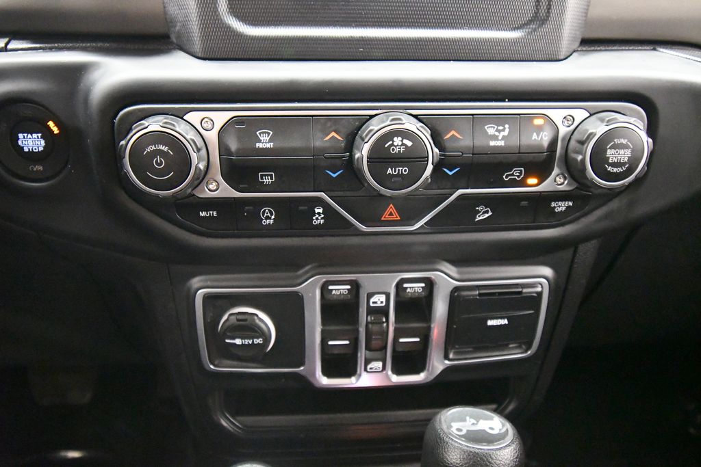 Used 2018 Jeep Wrangler SUV