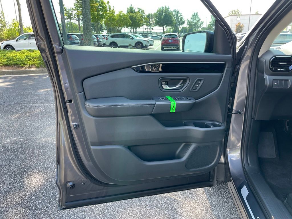 Thumbnail: 2026 Honda Pilot - 23