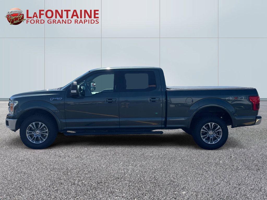 View vehicle photo 4