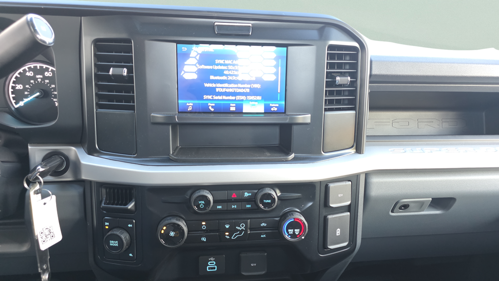 New 2026 White Ford XL image 21