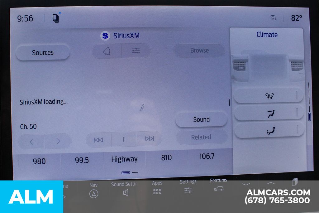 Used 2024 Silver Ford XLT image 38