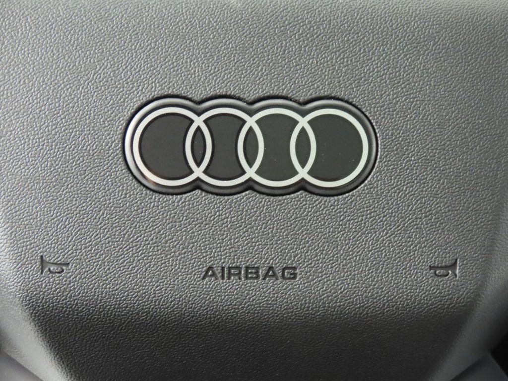 Thumbnail: 2026 Audi Q5 - 18