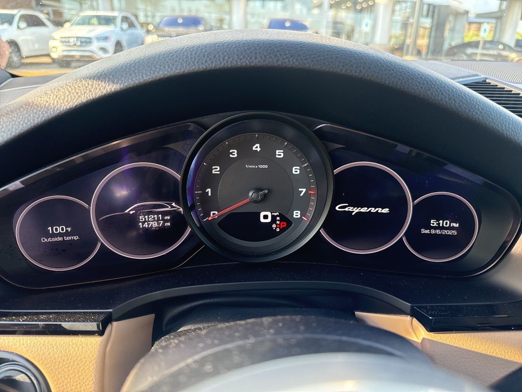Thumbnail: 2021 Porsche Cayenne - 8