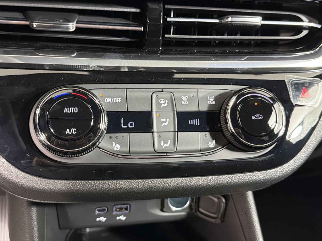 new 2026 Buick Envista car, priced at $32,105