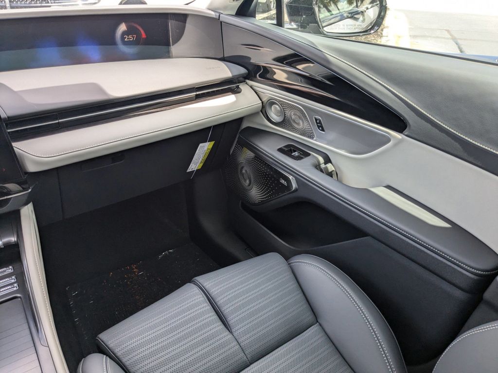 2025 Lincoln Nautilus Hybrid Reserve