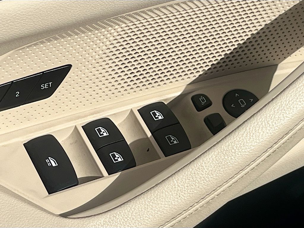 Used 2023 Blue BMW M440i image 18