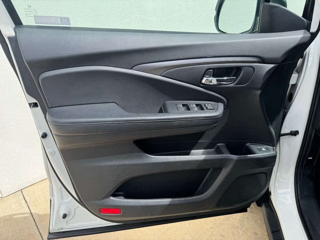 Used Car 2019 Honda Passport  Sport For Sale Under $20,000 In Georgetown, Texas