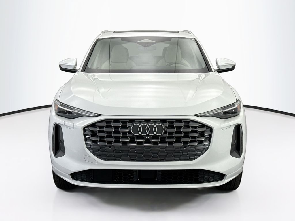 Thumbnail: 2025 Audi Q5 - 3