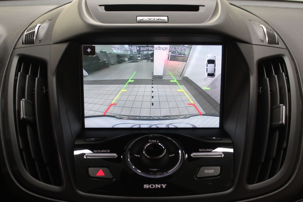 Thumbnail: 2017 Ford Escape - 16