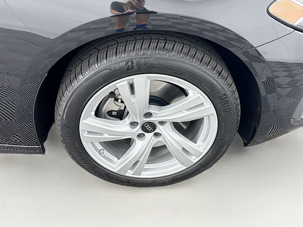 Thumbnail: 2025 Audi A5 - 31