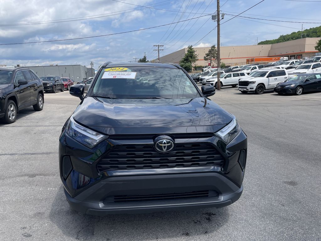 Used 2024 Toyota RAV4 SUV