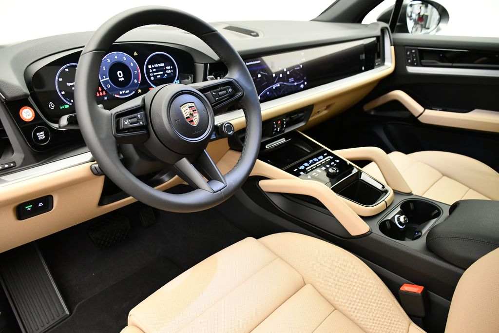 Thumbnail: 2025 Porsche Cayenne - 4