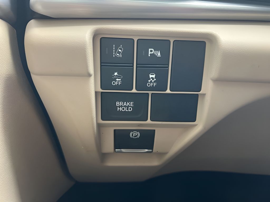 Used Car 2020 Acura Rdx  Technology Package For Sale Under $30,000 In Austin, Texas