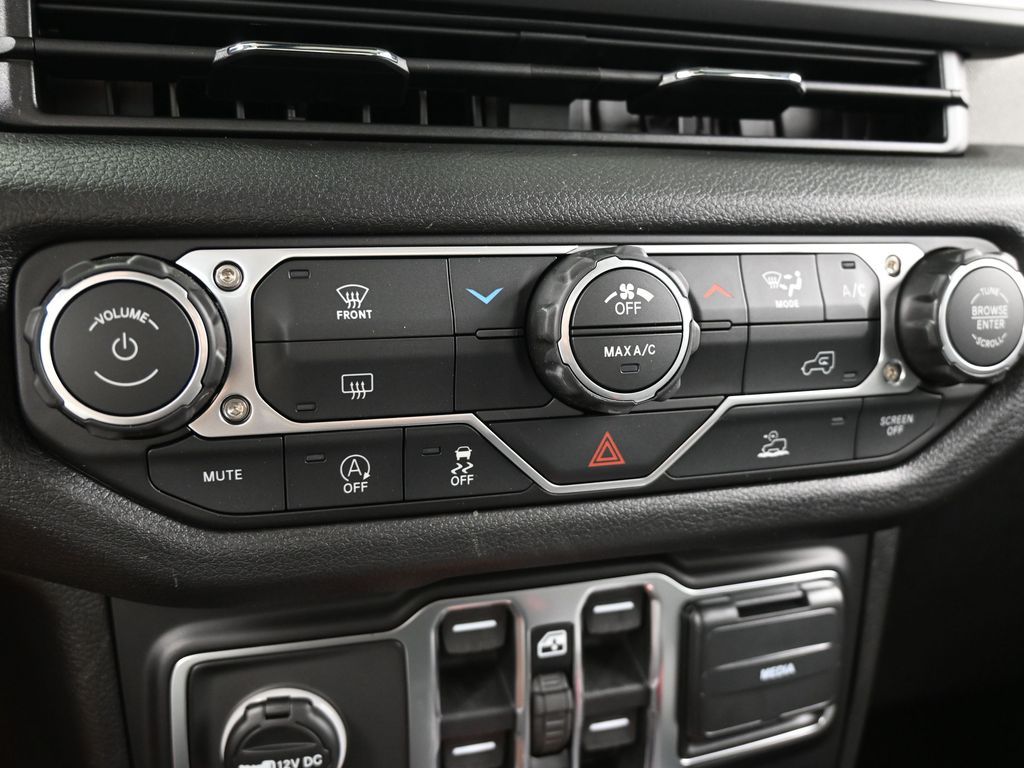 New 2026 mojito Jeep Sport S image 19