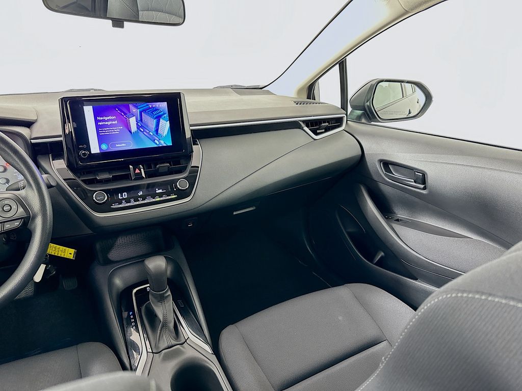 2023 Toyota Corolla LE 22
