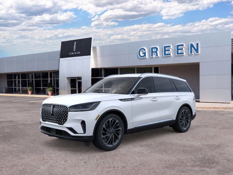 White Metallic 2026 Lincoln Aviator SUV / Crossover Rear-Wheel Drive Automatic