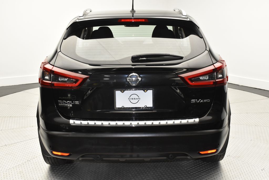 Thumbnail: 2021 Nissan Rogue Sport - 6