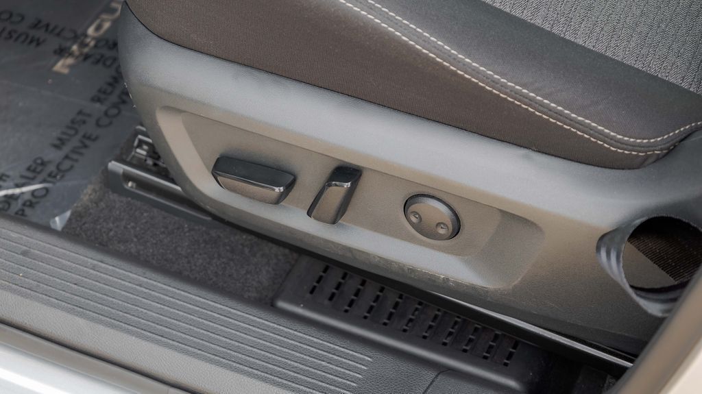 Used 2022 Nissan Rogue SV 4D Sport Utility