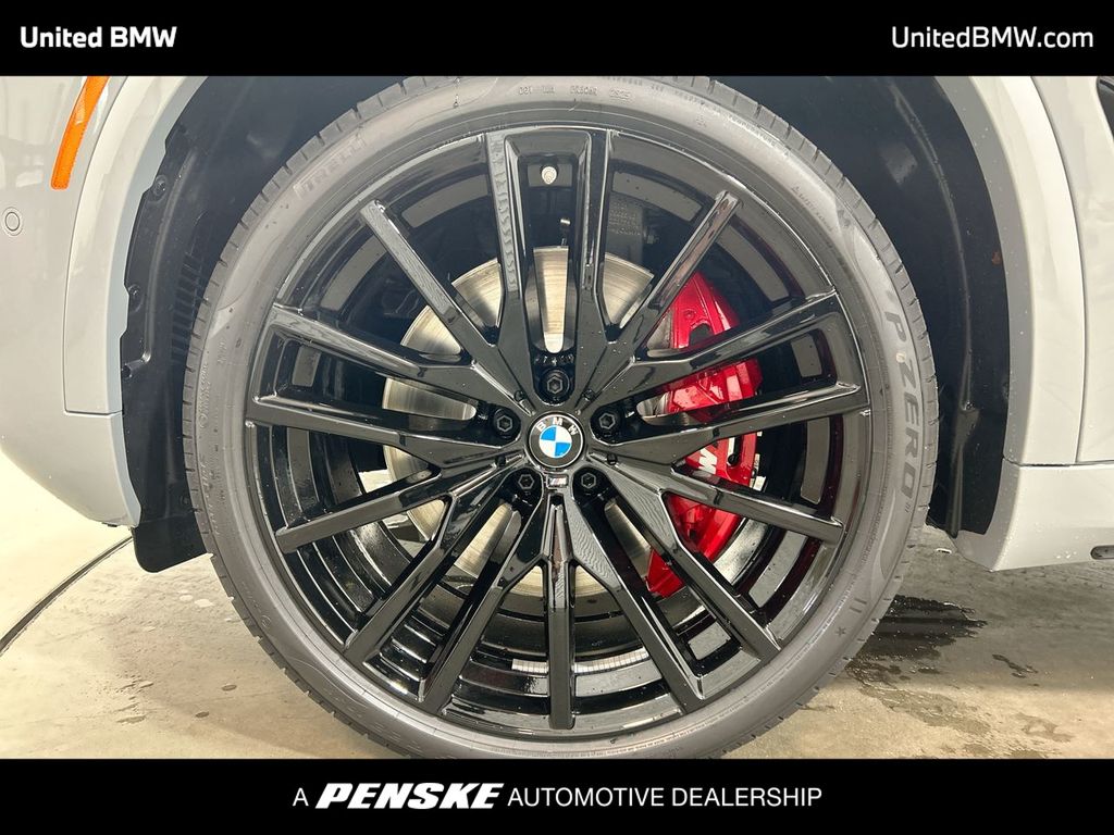 Thumbnail: 2026 BMW X5 - 10