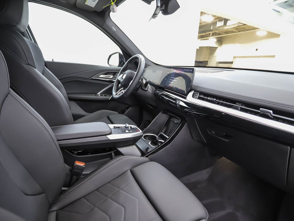 Thumbnail: 2023 BMW X1 - 29