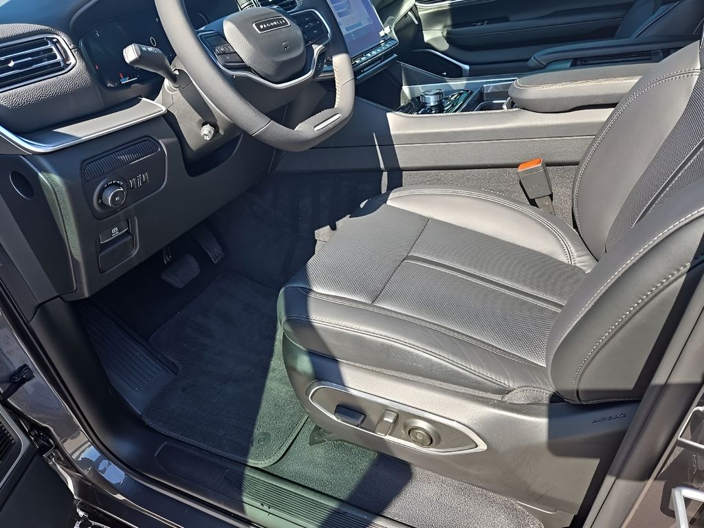 Used Car 2025 Jeep Wagoneer  Series Ii For Sale Under $70,000 In Austin, Texas