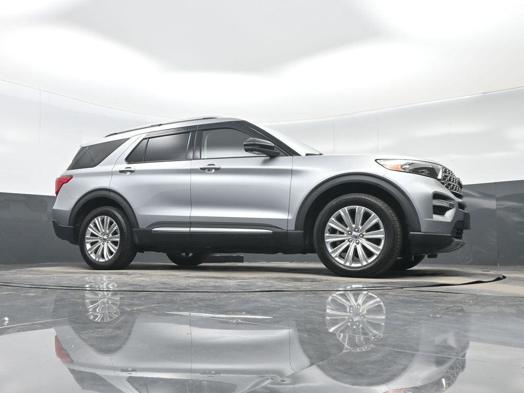 2020 Ford Explorer Limited Silver at Matthews Motors of Wilmington