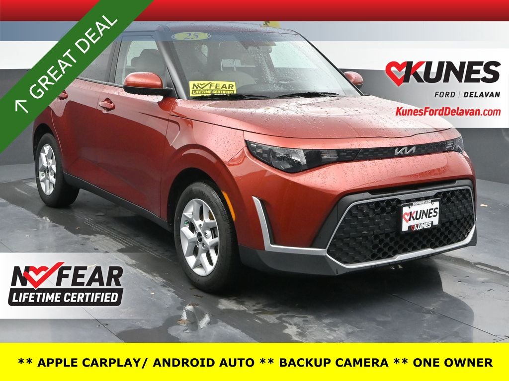 Mars Orange 2025 Kia Soul LX FWD SUV / Crossover Front-Wheel Drive Continuously Variable Transmission