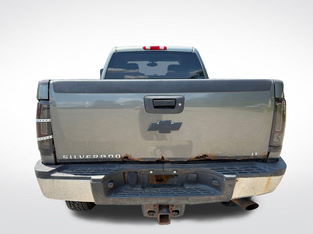 2011 Chevrolet Silverado 2500HD LT - Image 5