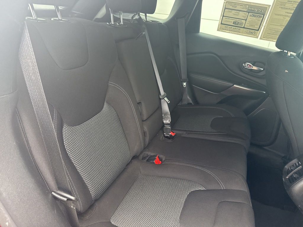 2021 Jeep Cherokee Latitude FWD