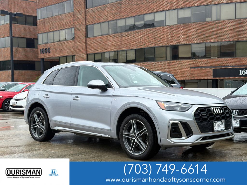 Florett Silver Metallic 2023 Audi Q5 Hybrid Plug-in SUV / Crossover All-Wheel Drive 7-Speed Automatic