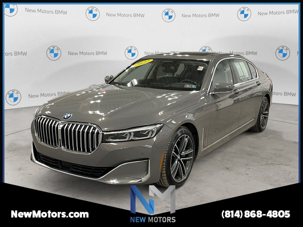 Amber 2022 BMW 7 Series Sedan All-Wheel Drive 8-Speed Automatic