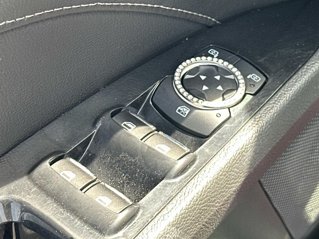 Thumbnail: 2014 Ford Fusion - 29