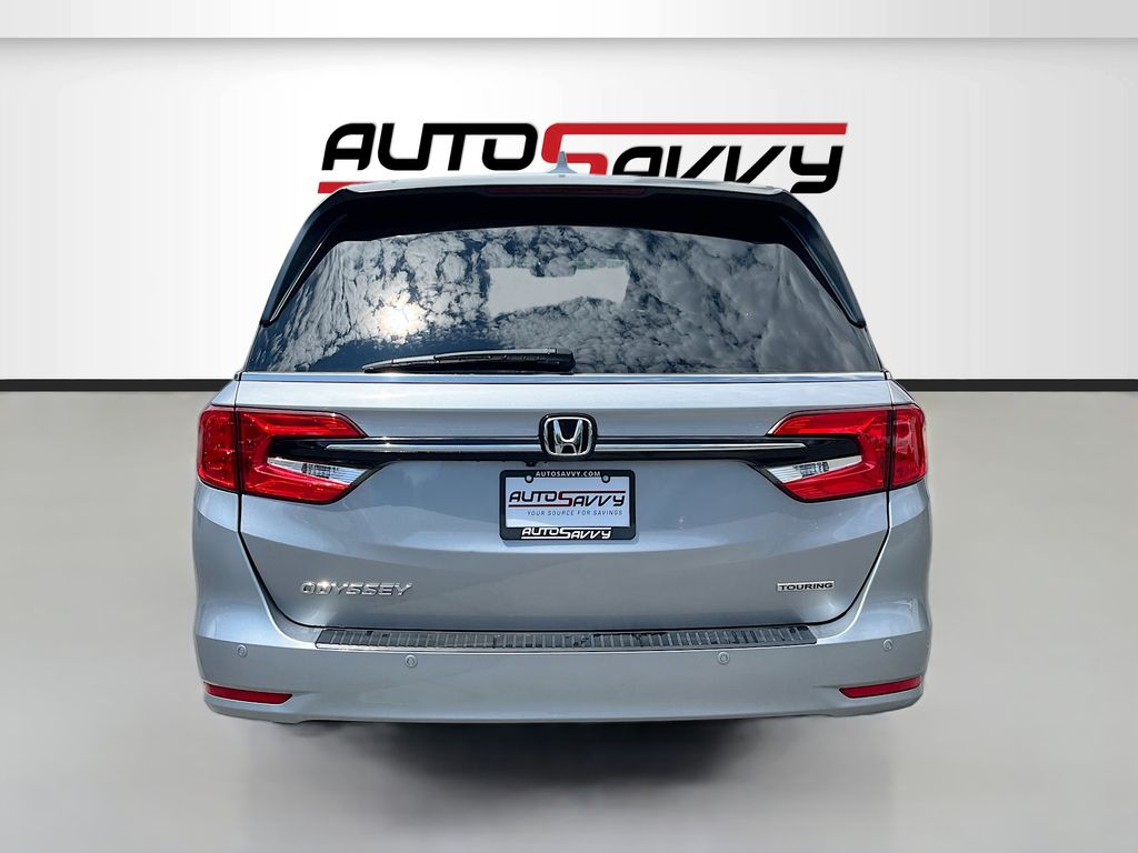Used 2023 Silver Honda Touring image 6