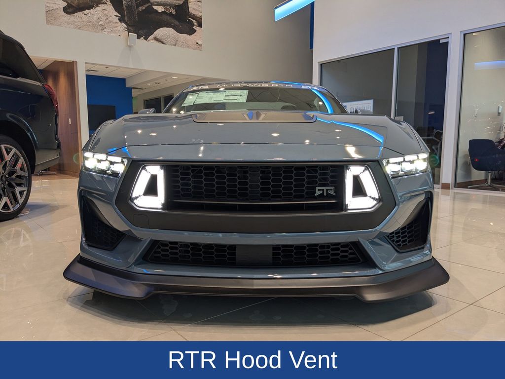 2025 Ford Mustang GT Premium Fastback