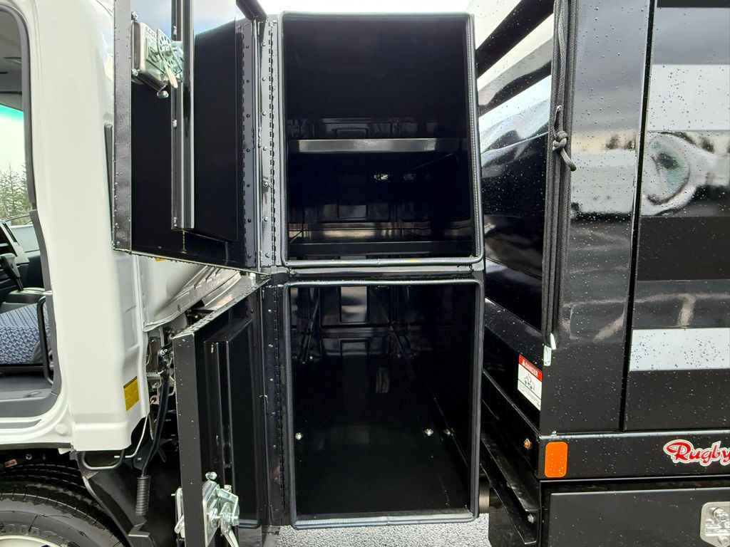 2024 Chevrolet 4500 HG LCF Gas LANDSCAPE BODY