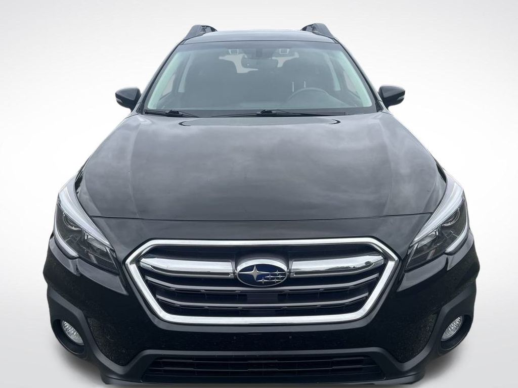 2019 Crystal Black Silica Subaru Outback 2.5i Premium AWD SUV