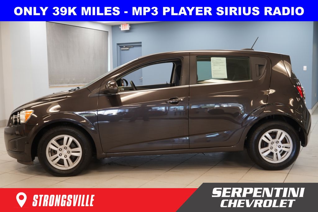 2015 Chevrolet Sonic LT Hatchback FWD