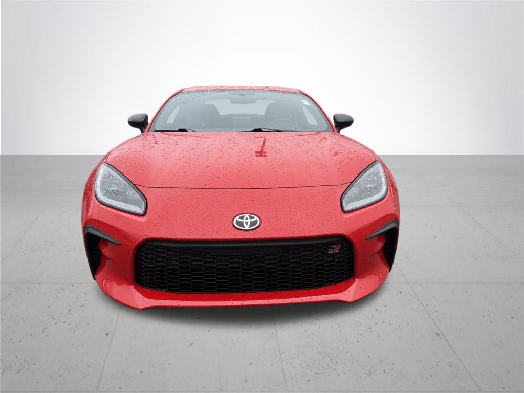 2024 Toyota GR86 Premium photo 3