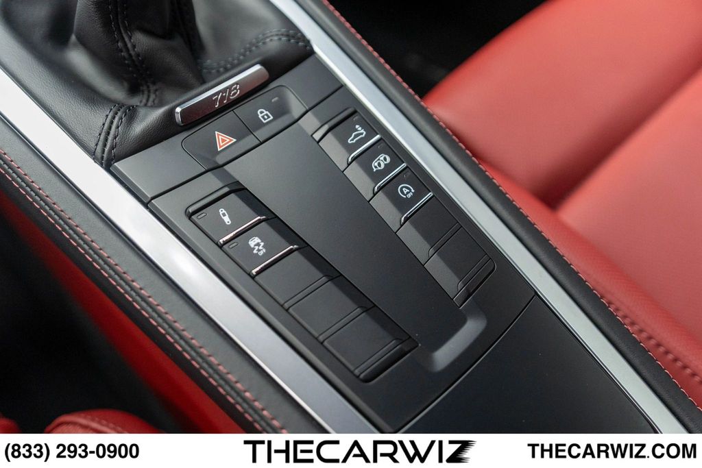 2023 Porsche 718 Cayman