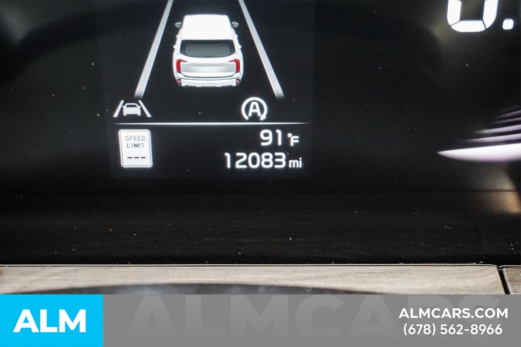 Used 2025 Black Kia EX X-Line image 64