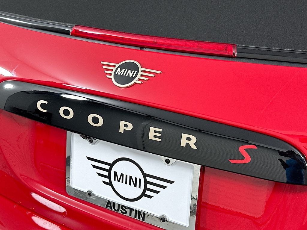Thumbnail: 2025 MINI Cooper Convertible - 21