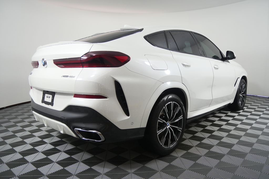 Thumbnail: 2022 BMW X6 - 3