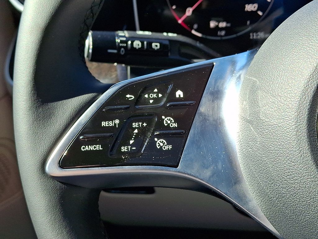 Thumbnail: 2026 Mercedes-Benz GLC - 15