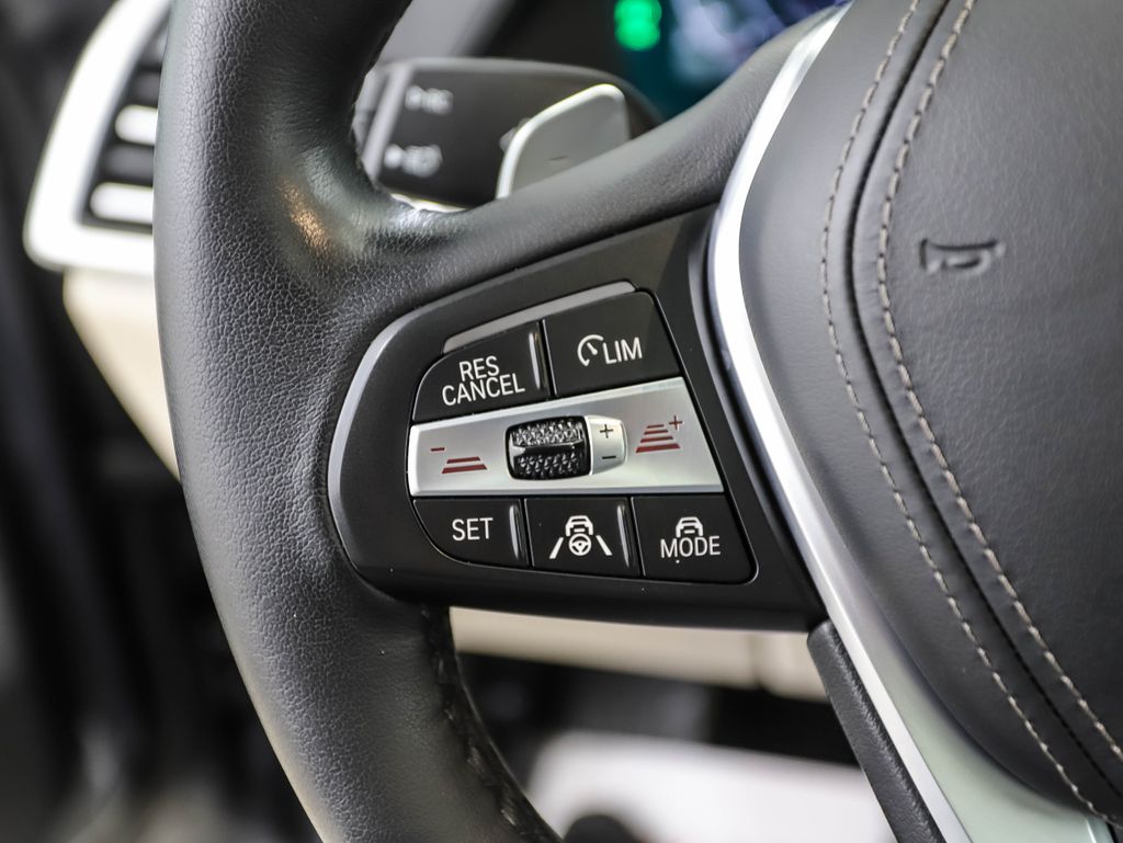 2022 BMW X5 xDrive45e 12