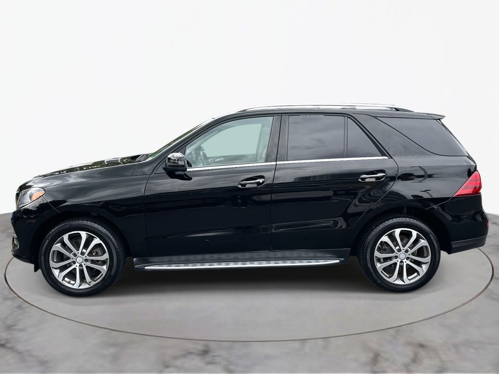 Thumbnail: 2016 Mercedes-Benz GLE - 12