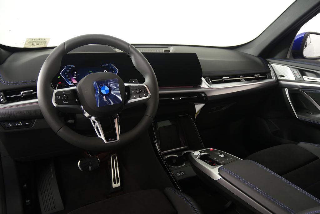 Thumbnail: 2025 BMW X1 - 16