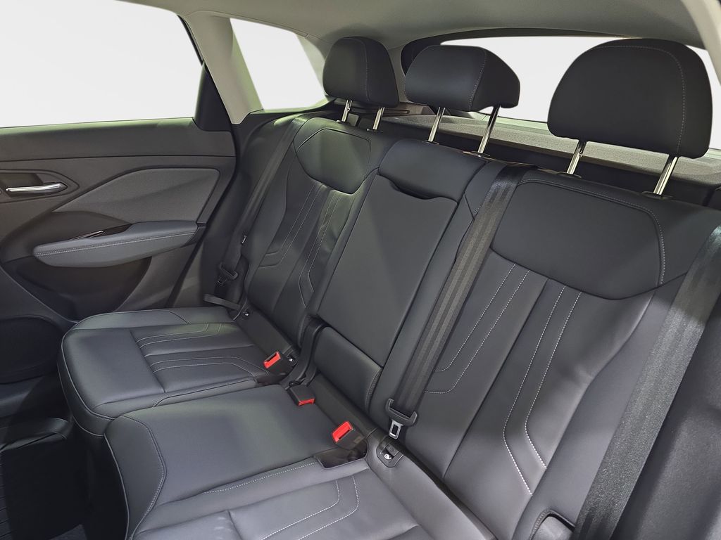 2026 Audi Q3 Base - Photo 14