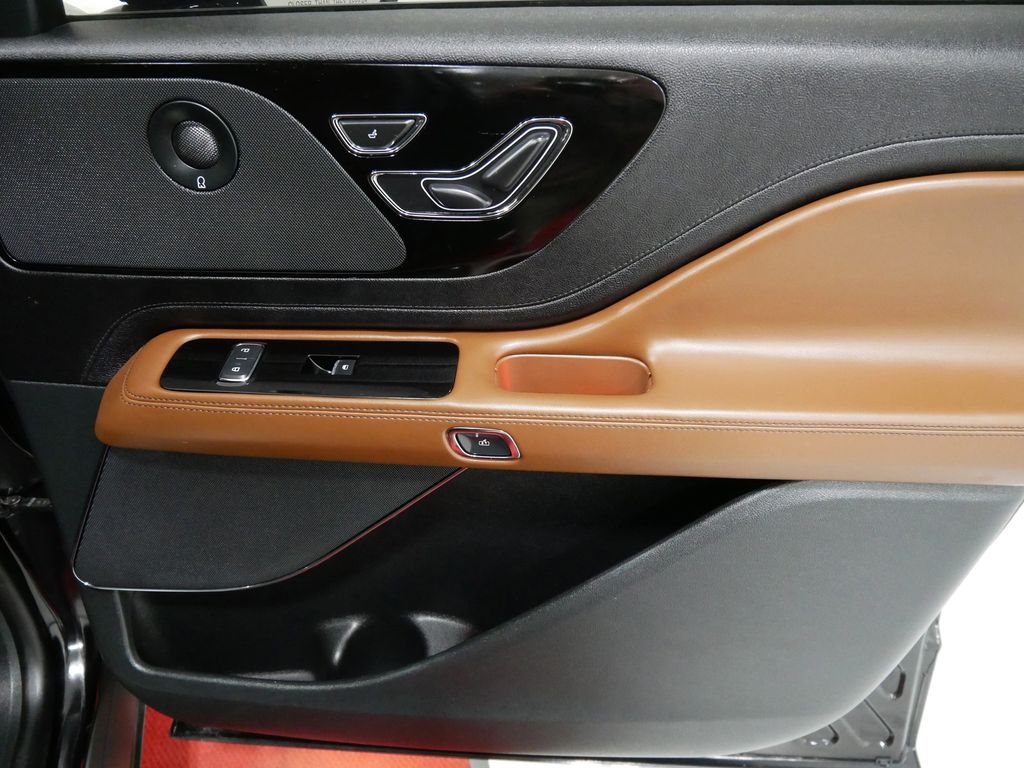 2023 Lincoln Aviator Reserve - Photo 29