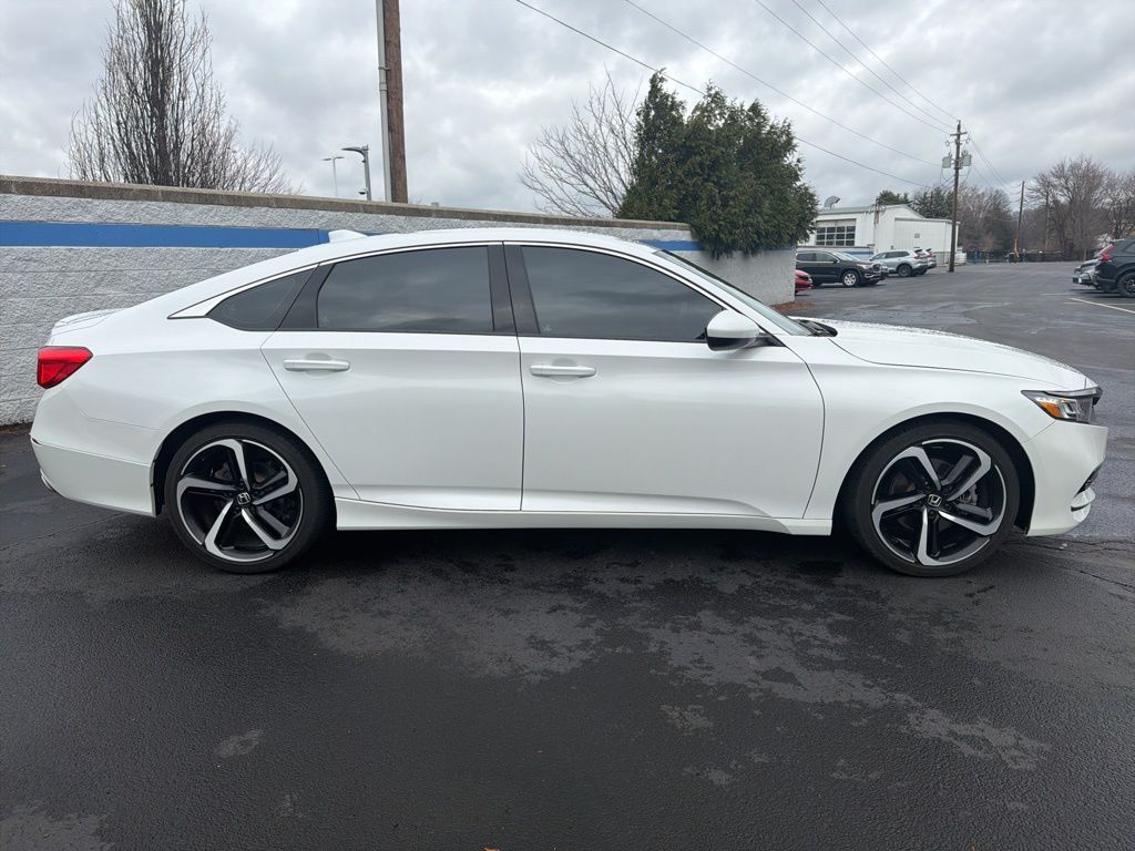 Thumbnail: 2020 Honda Accord - 6
